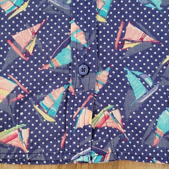 🔺️Talbots Blue Sailboat Print Buttoned Adjustable Long Sleeve Shirt Medium - Picture 8 of 10